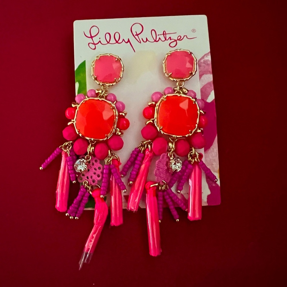 NWT pink earring LP